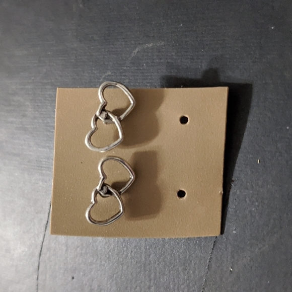 Silver Tone Open Linked Hearts Pierced Stud Statement Earrings - Picture 1 of 3